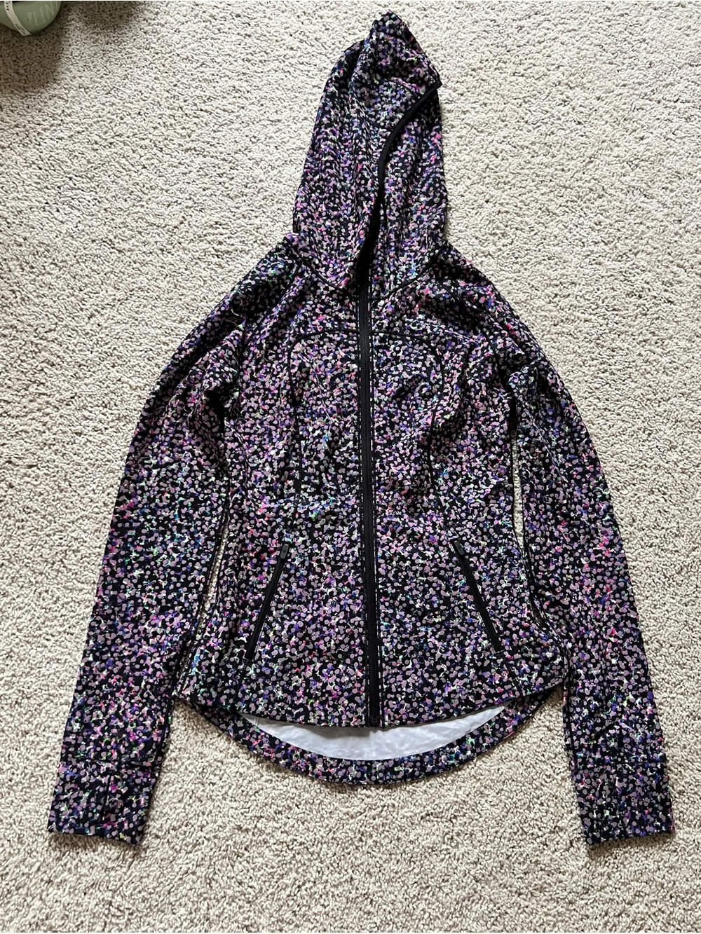 Lululemon Reflective Jacket - Picture 4 of 9